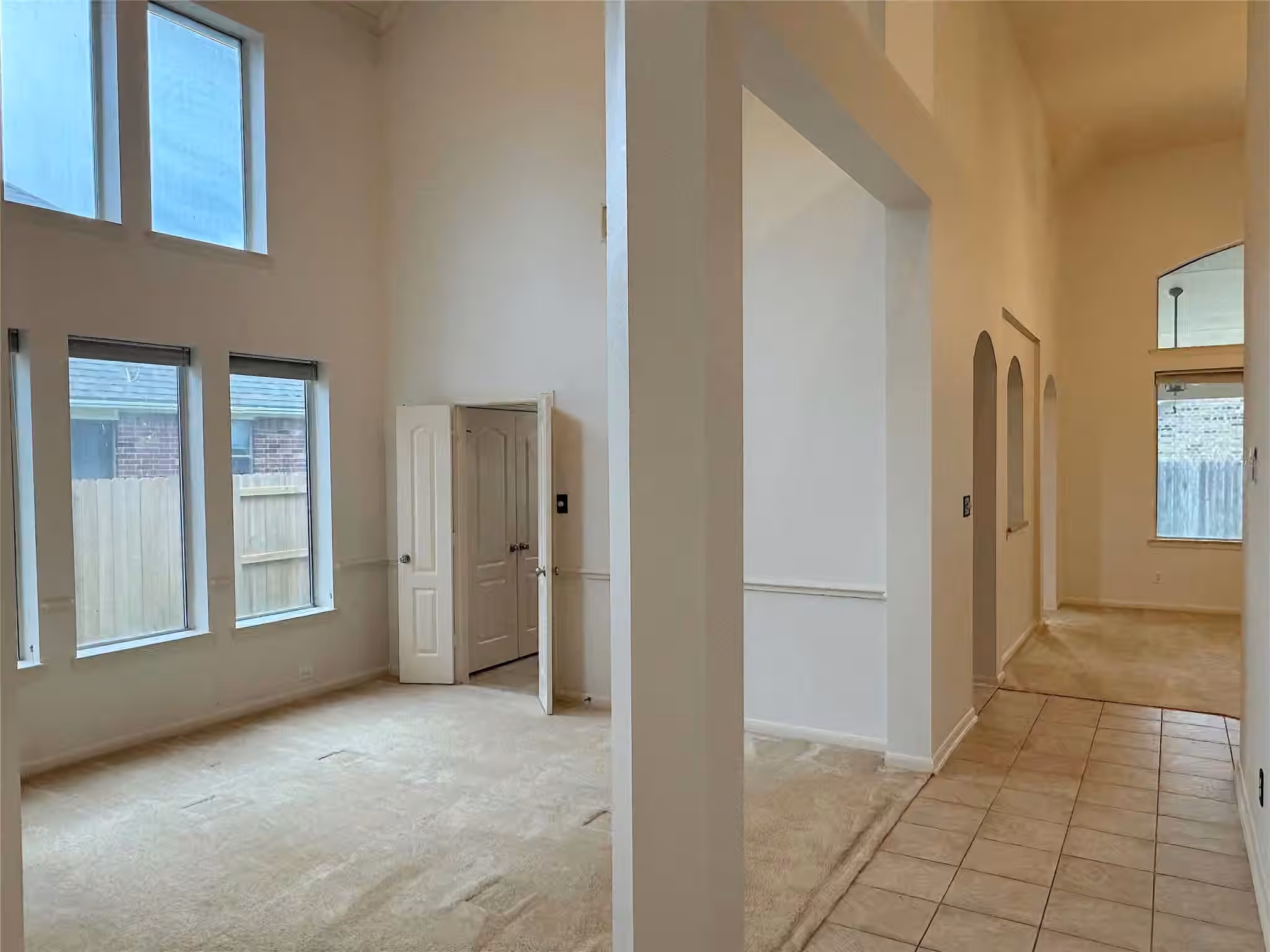 Photo 2 of 2509 Cambria Court, League City, TX
