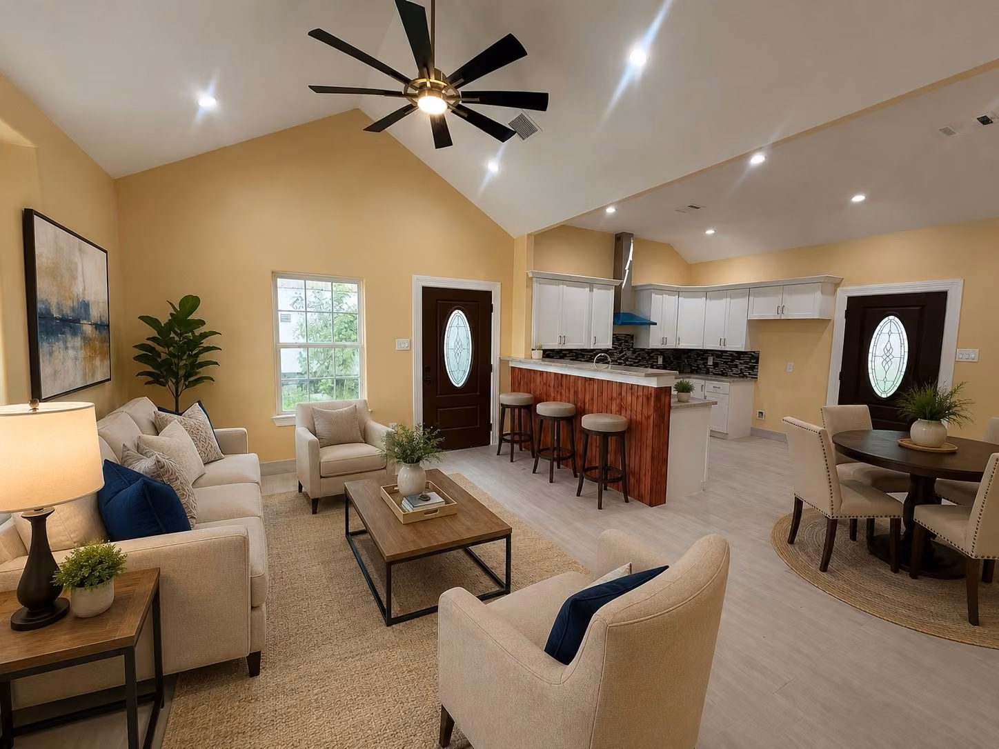 Photo 3 of 903 Harris Avenue, Pasadena, TX