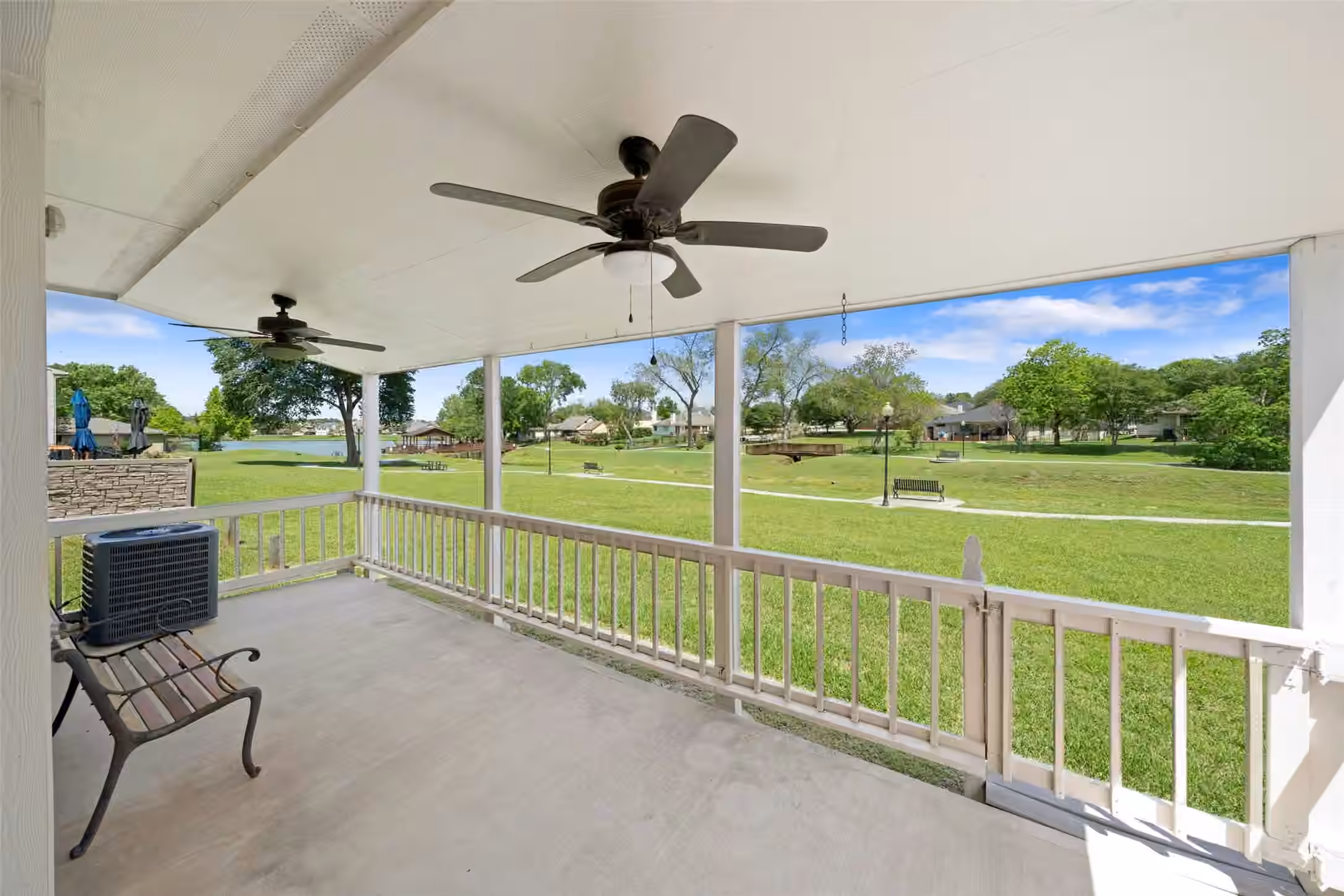Photo 3 of 406 Lazy Lane, Montgomery, TX