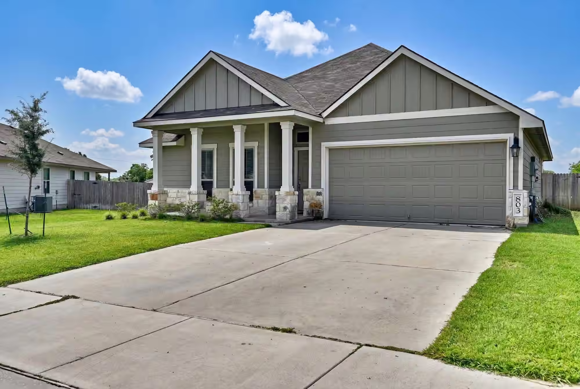 Photo 5 of 803 Davy Street, Brenham, TX