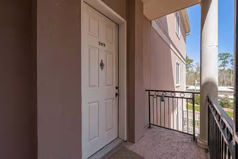 Photo 6 of 58 Briar Hollow Lane 303, Houston, TX