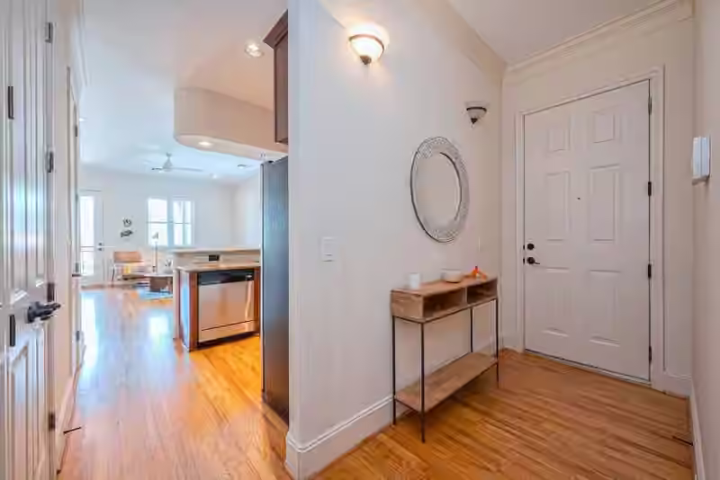 Photo 7 of 58 Briar Hollow Lane 303, Houston, TX