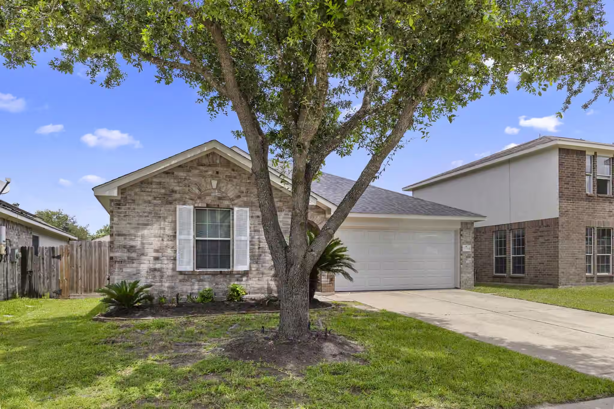 Photo 4 of 29106 Foxingham Circle, Spring, TX