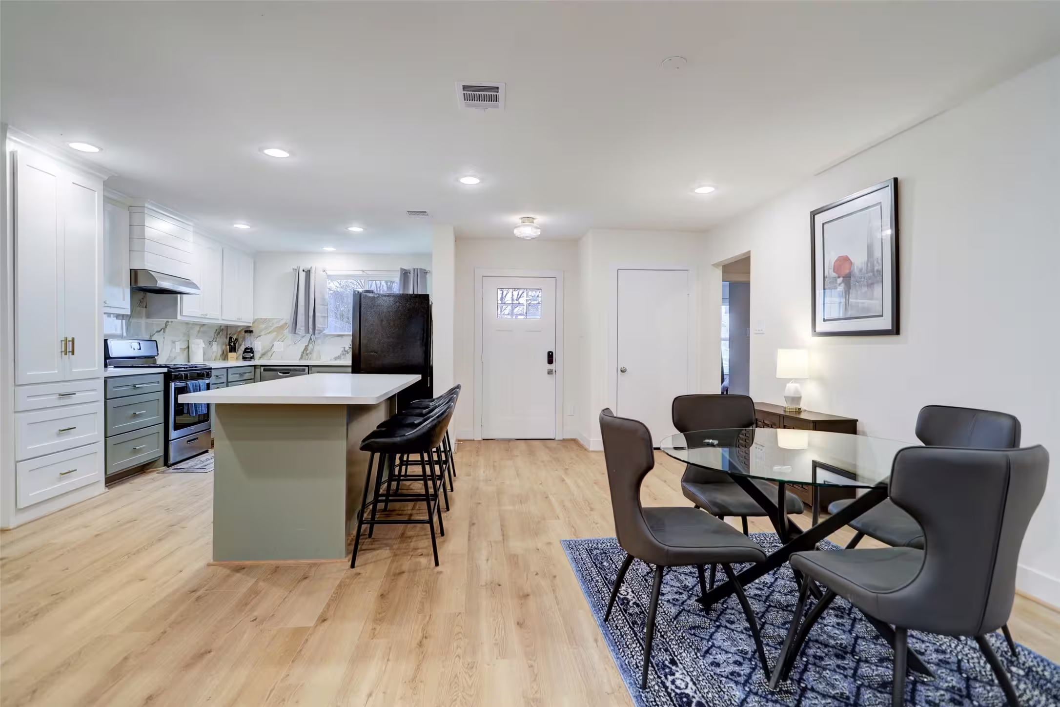 Photo 7 of 4009 Woodshire Street, Houston, TX