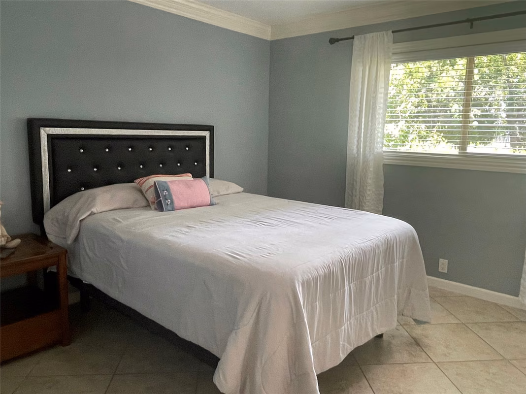 Photo 7 of 4920 Almeda Genoa Road, Houston, TX