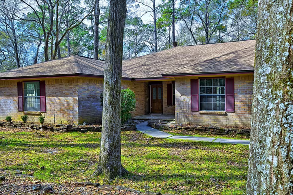 Photo 2 of 15823 Stagecoach Road, Stagecoach, TX