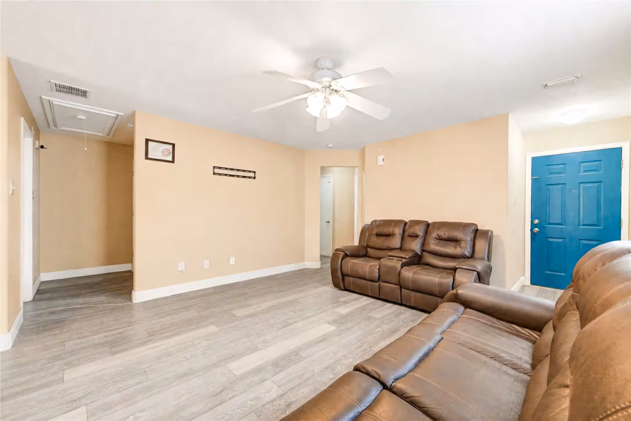 Photo 7 of 7602 Drifting Willow Court, Cypress, TX