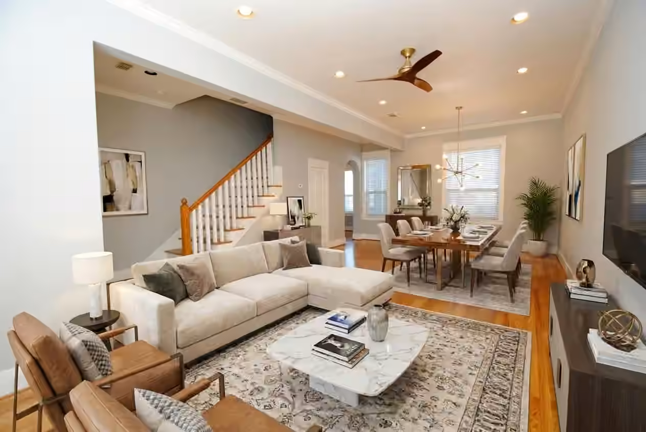 Photo 2 of 1030 W 16th Street, Houston, TX