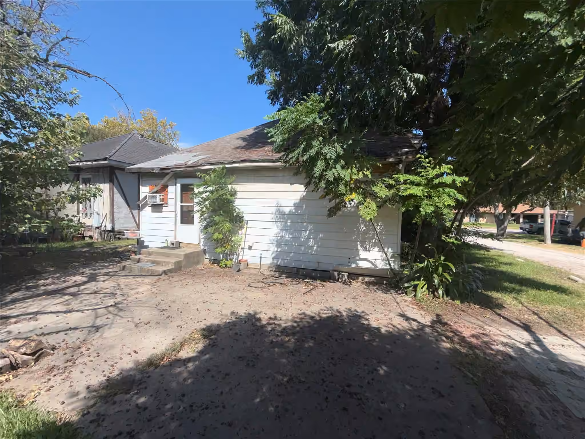 Photo 4 of 515 4th Street, Texas City, TX