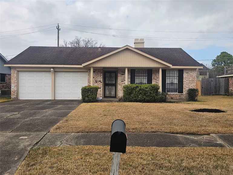 Photo of 6814 Castleview Lane, Houston, TX