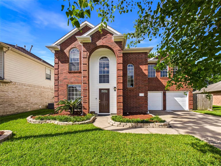 Photo of 3006 Bay Breeze Drive, Dickinson, TX 77539