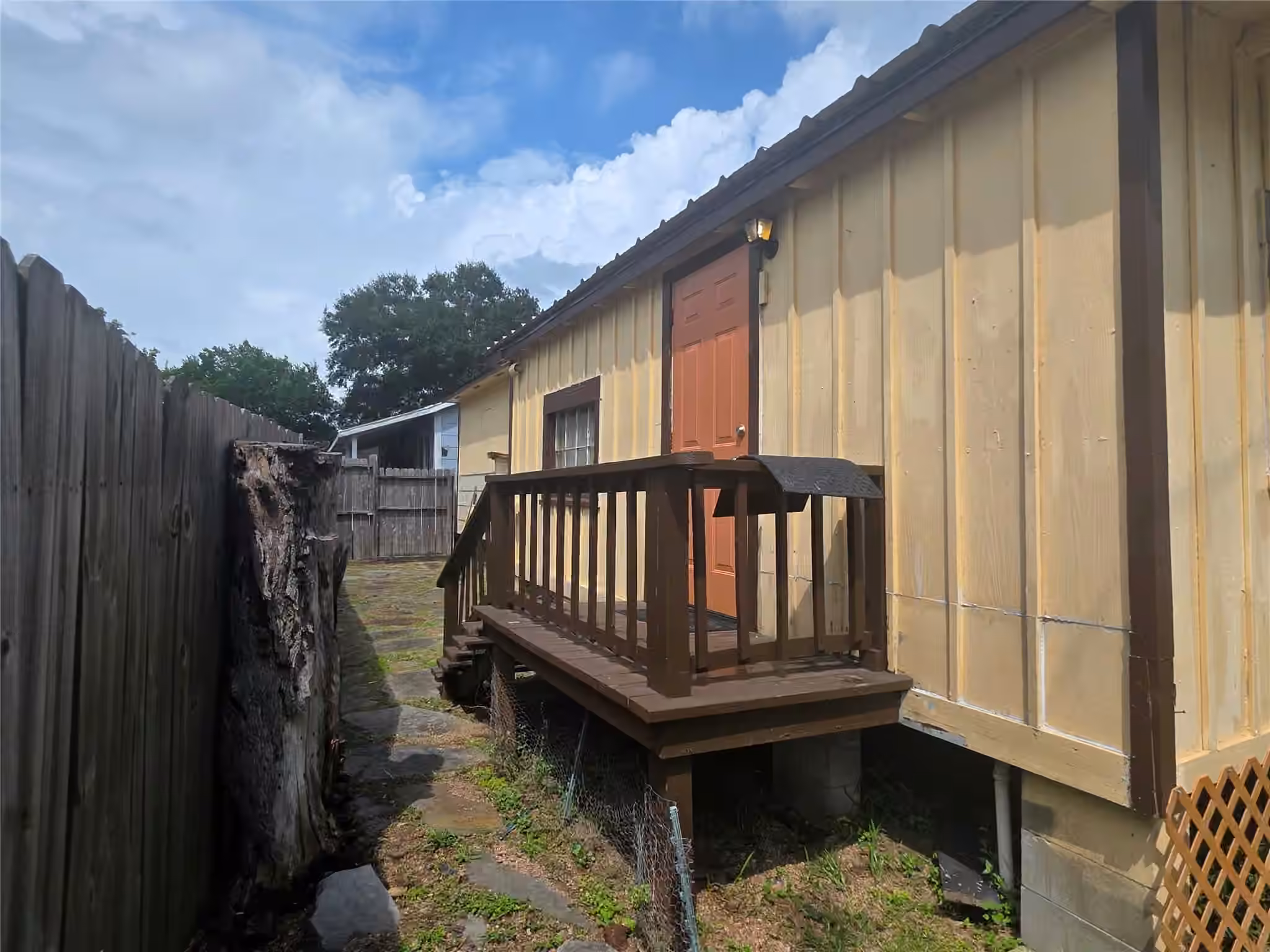 Photo 7 of 1028 Baker Avenue, Bacliff, TX