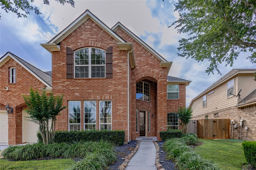 Photo of 222 Trillium Drive, Sugar Land, TX