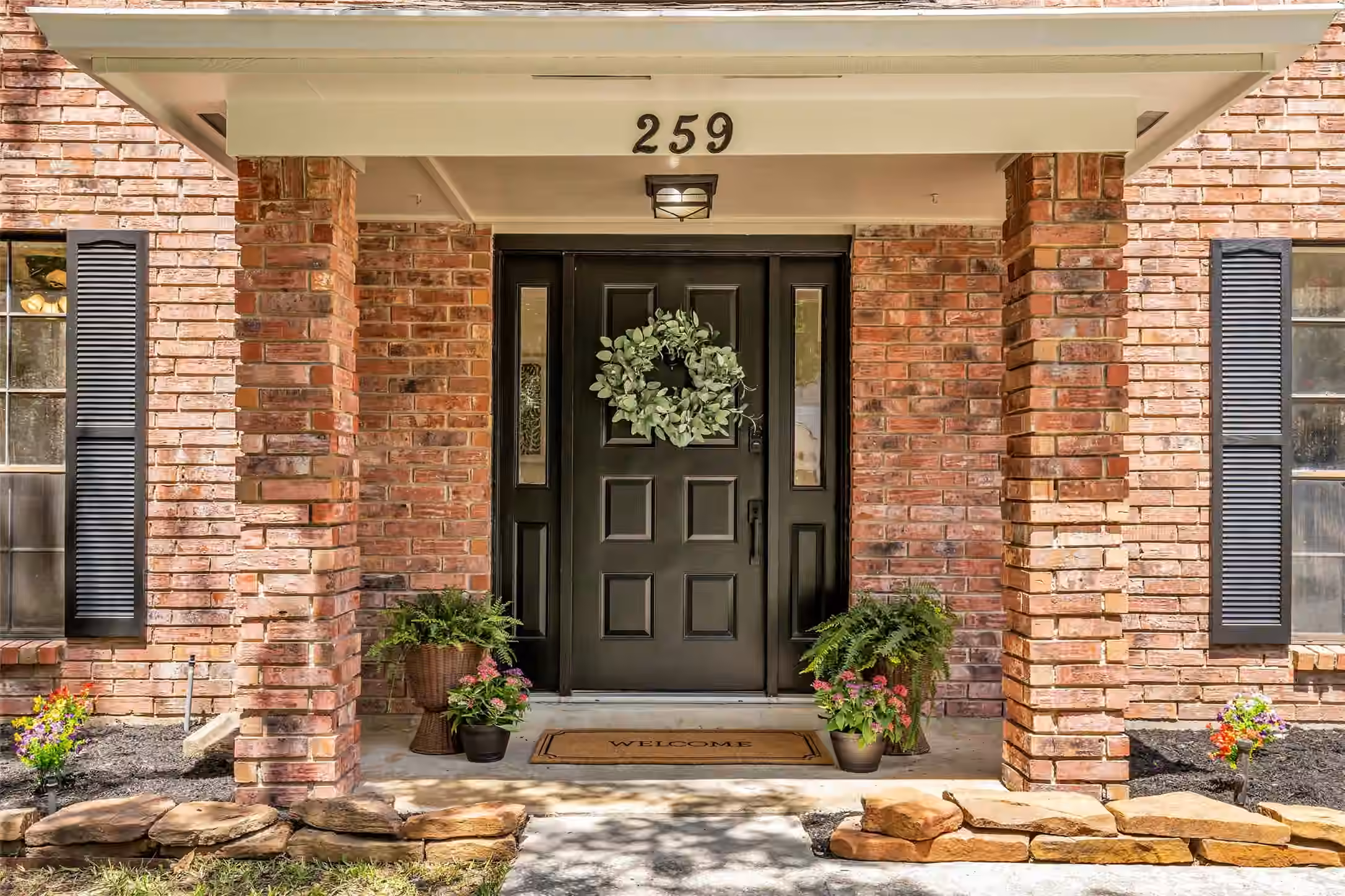 Photo of 259 E Rainbow Ridge Circle, The Woodlands, TX 77381