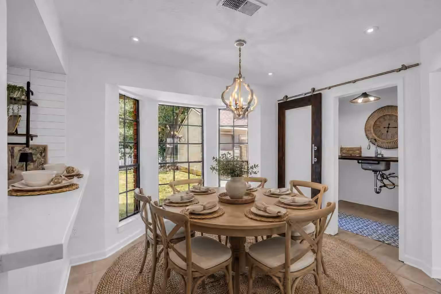 Photo 5 of 259 E Rainbow Ridge Circle, The Woodlands, TX