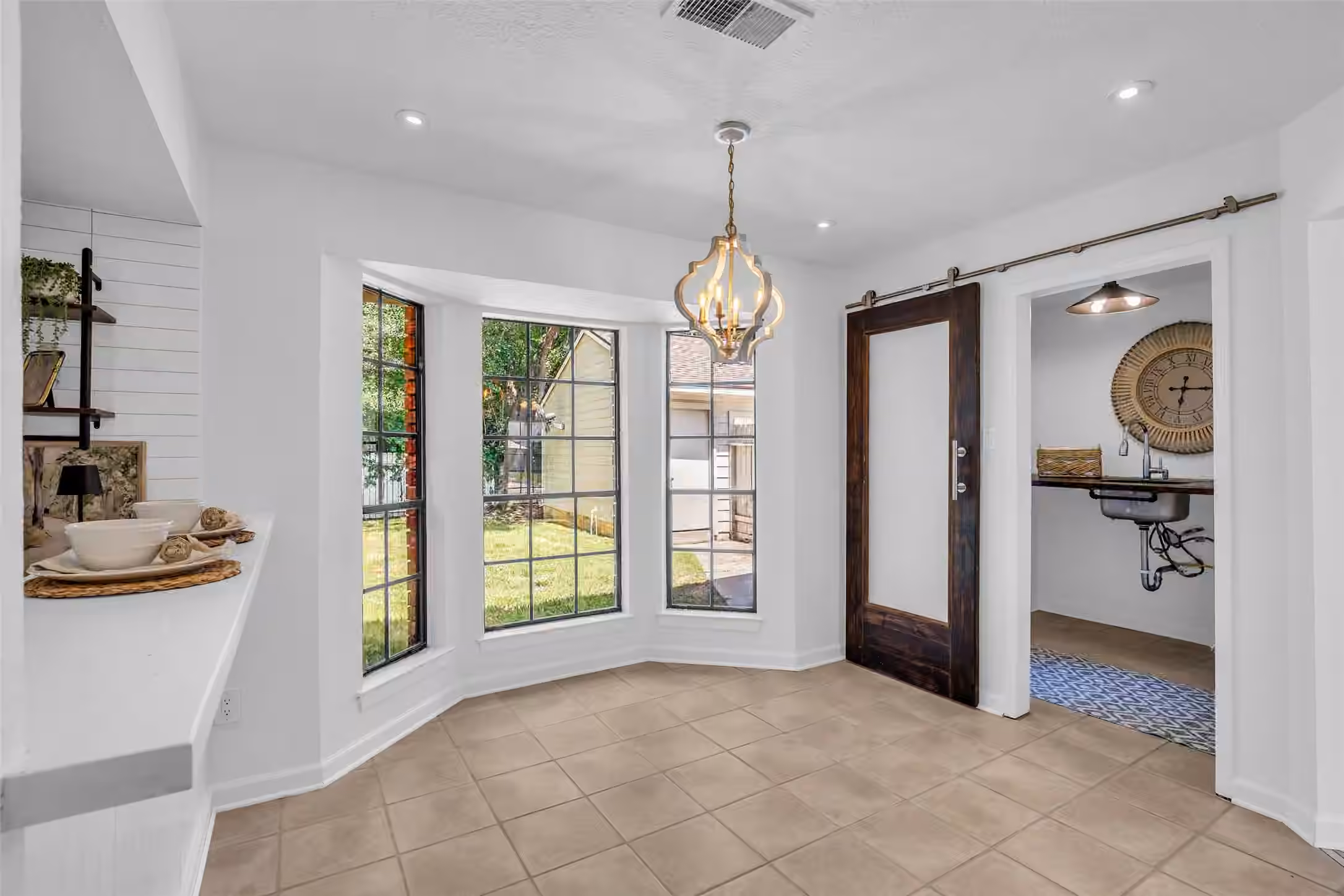 Photo 6 of 259 E Rainbow Ridge Circle, The Woodlands, TX