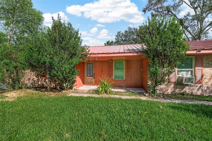 Photo 4 of 150 County Road 2296, Cleveland, TX