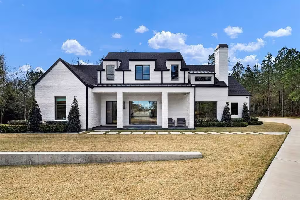Photo of 7010 Bowie Court, Montgomery, TX 77316