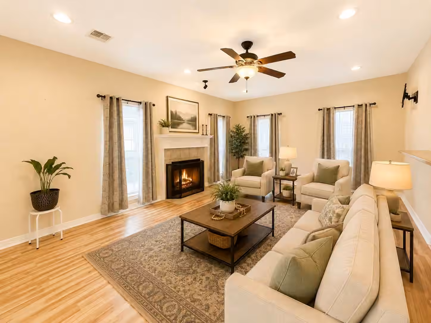 Photo 6 of 2204 Springwood Dr, Brenham, TX