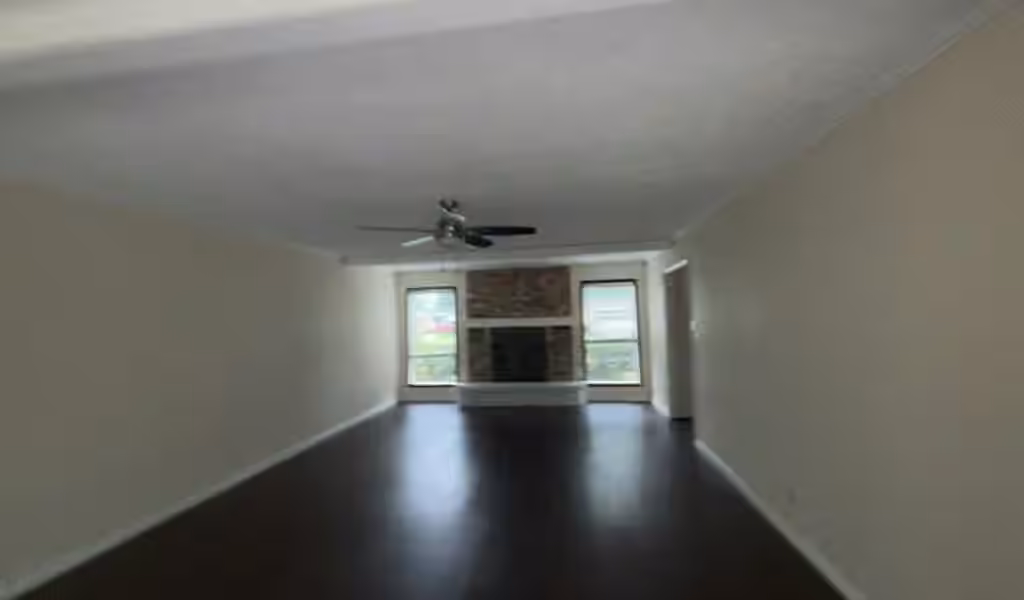 Photo 5 of 5719 Green Timbers Drive, Humble, TX
