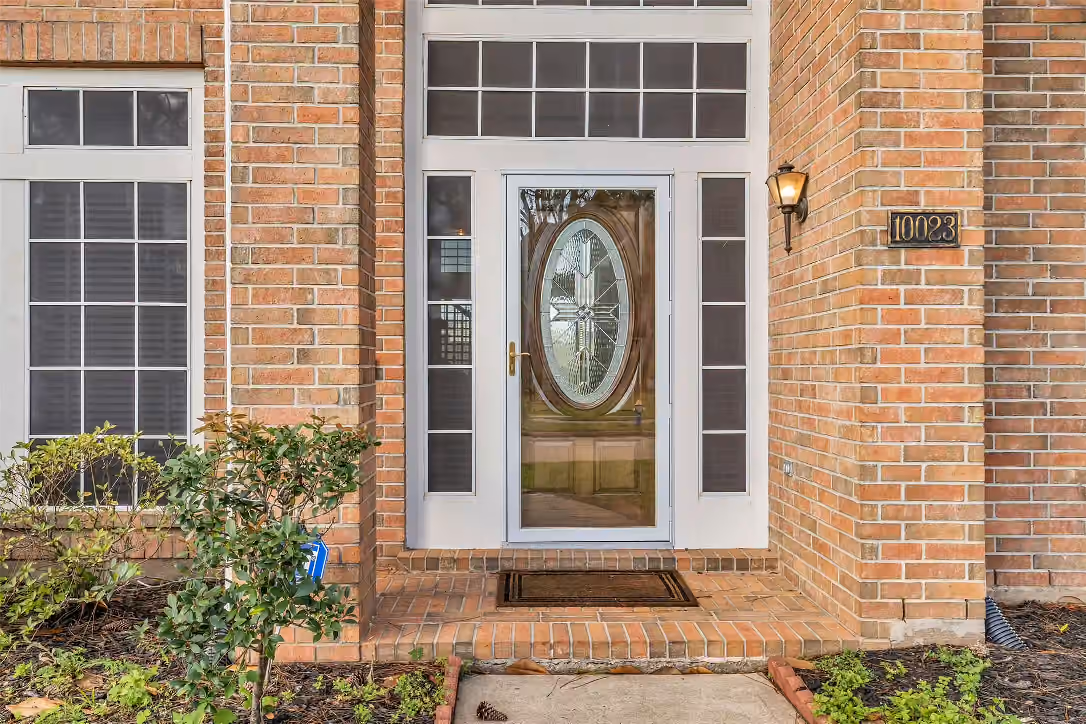 Photo 4 of 10023 Katherine Court, Houston, TX