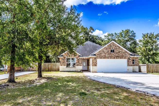 Photo of 3676 Pin Oak Drive, Conroe, TX 77301