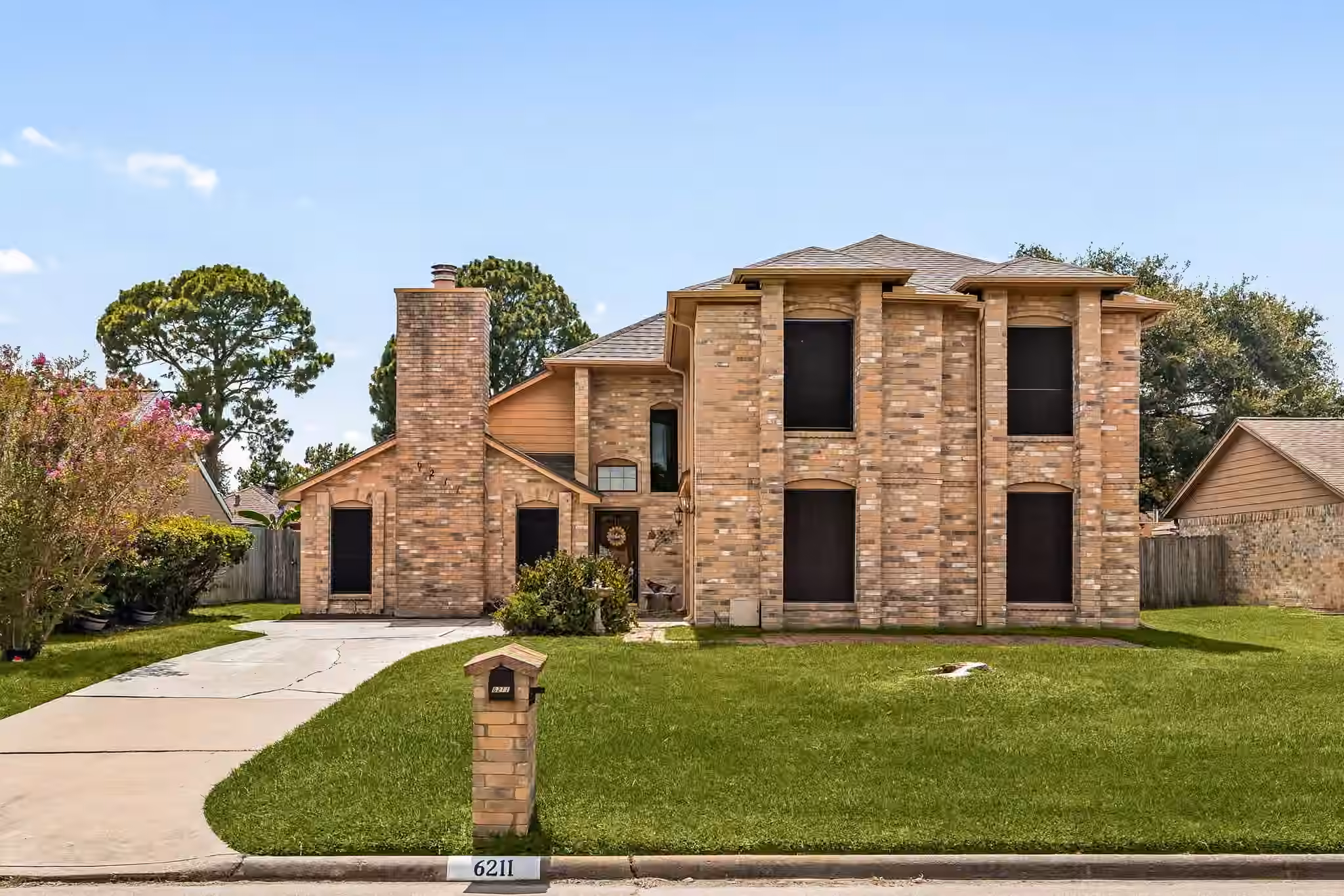 Photo 2 of 6211 Crakston Street, Houston, TX