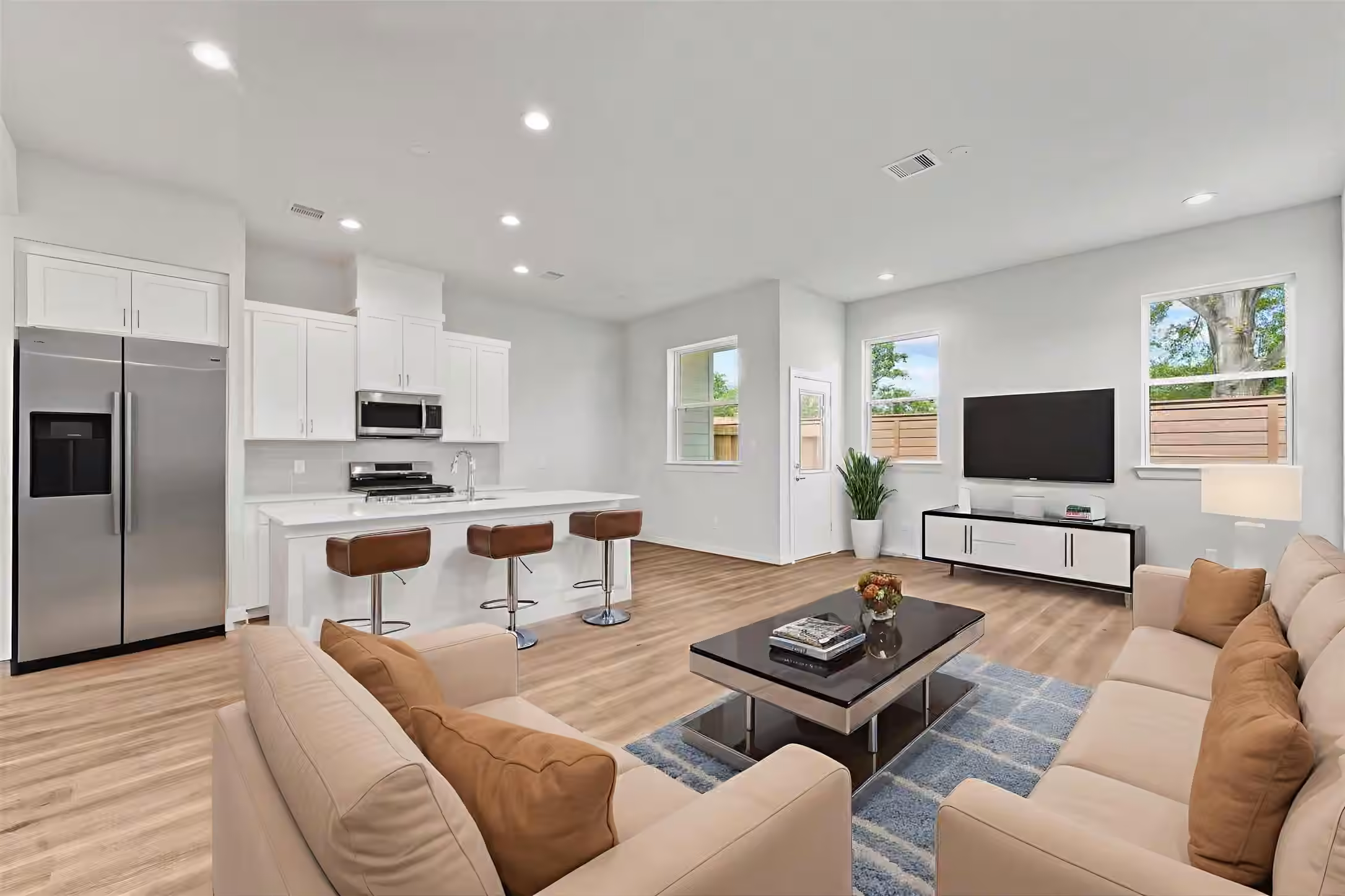 Photo 2 of 2106 Dewalt Street A, Houston, TX