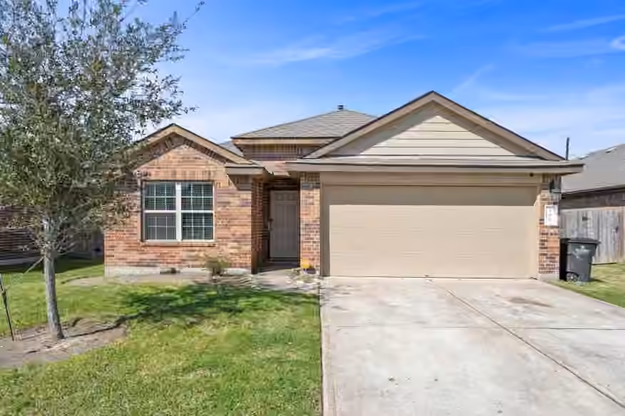Photo of 715 Harvest Bluff Drive, Rosharon, TX