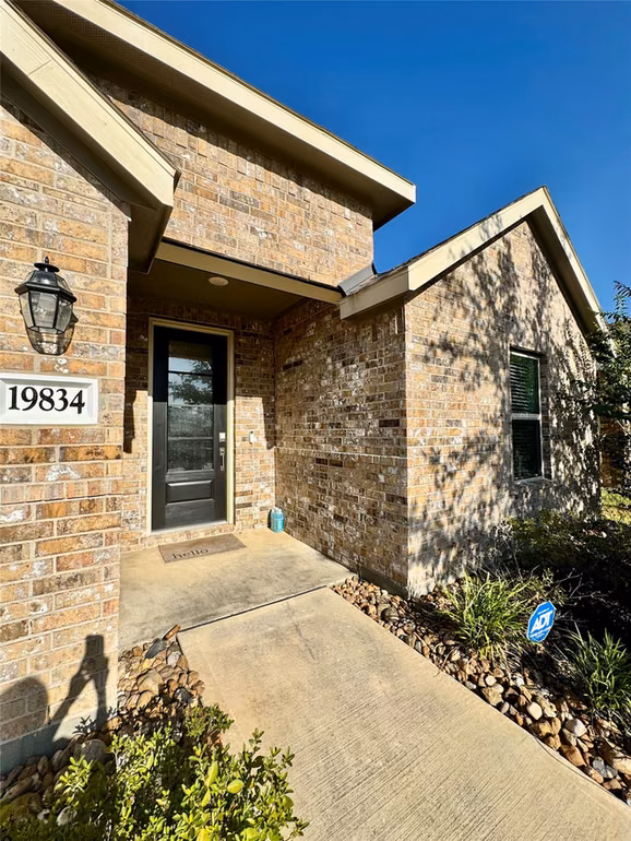 Photo 3 of 19834 Sienna Green Drive, Hockley, TX