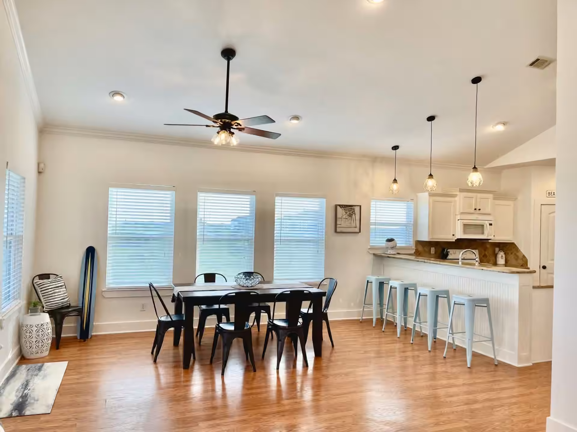 Photo 5 of 1745 Catfish Lane, Crystal Beach, TX
