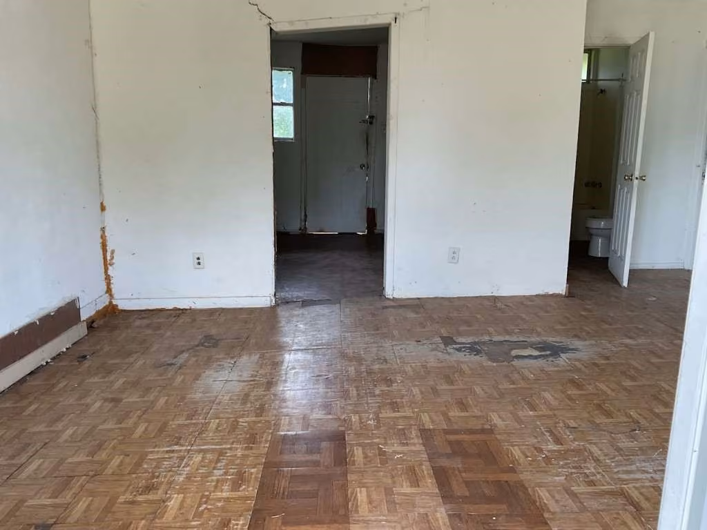 Photo 2 of 1208 W 10th Street 1212, Freeport, TX