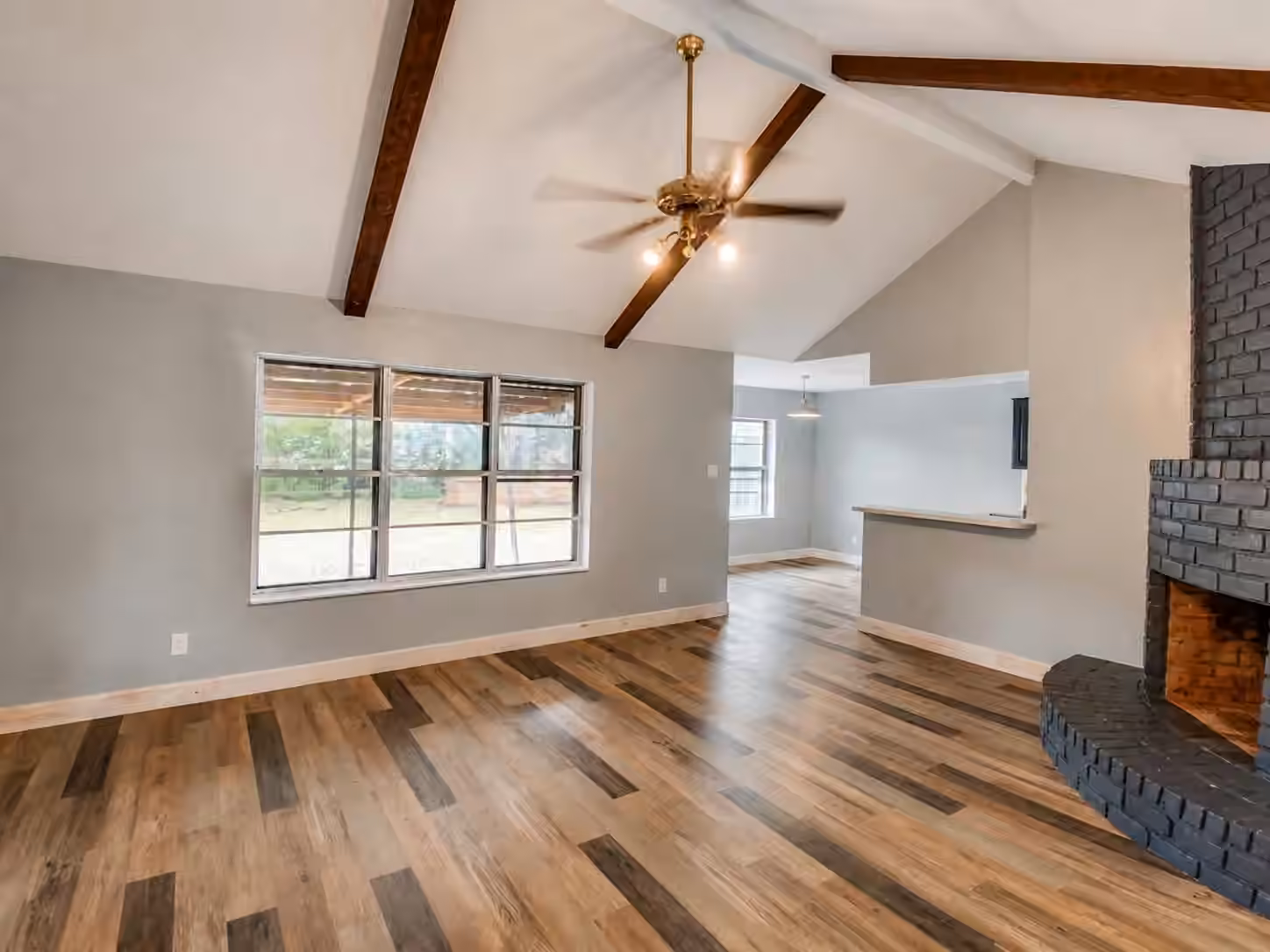 Photo 6 of 6107 Autumn Arbor Drive, Houston, TX