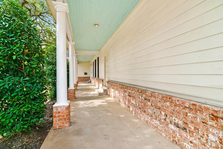 Photo 3 of 800 Jackson Street, Richmond, TX