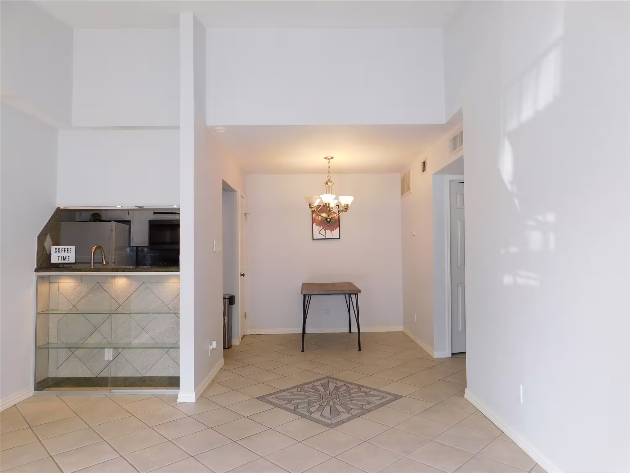 Photo 3 of 2120 El Paseo Street 314, Houston, TX