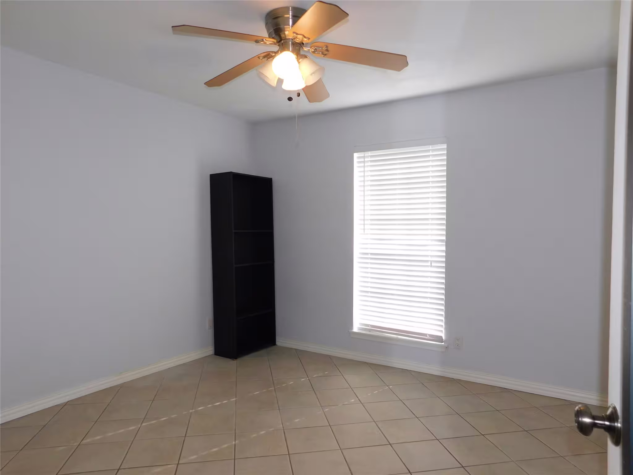 Photo 7 of 2120 El Paseo Street 314, Houston, TX