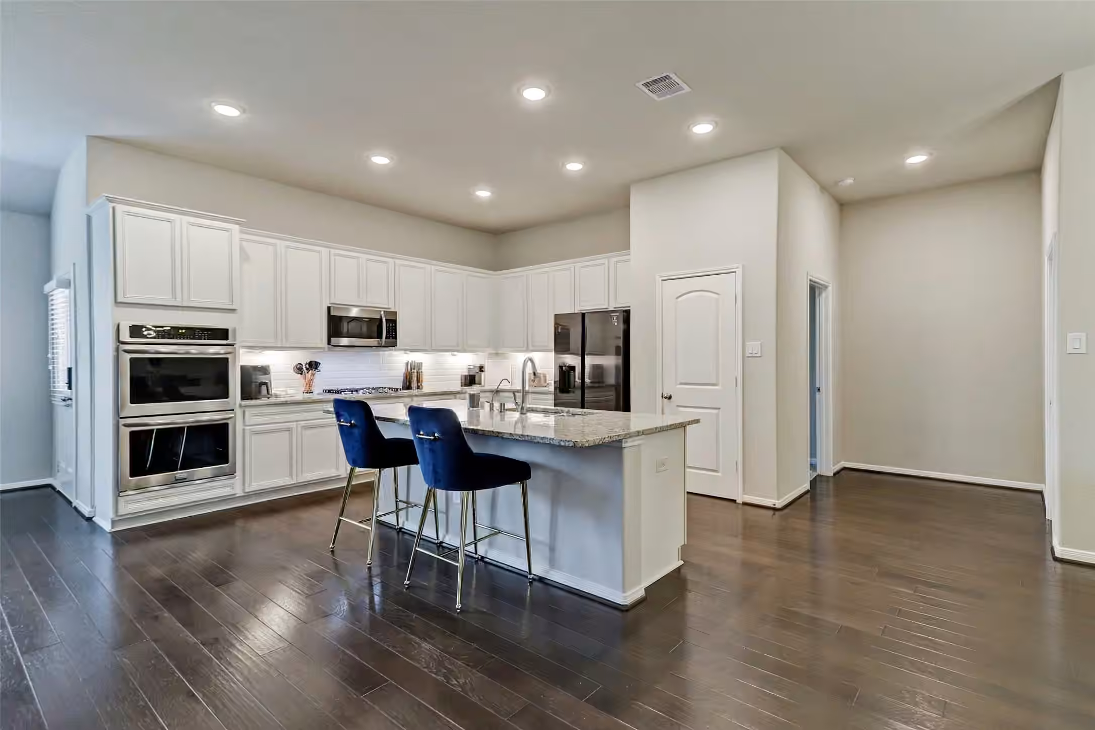 Photo 5 of 12110 Allington Cove Lane, Humble, TX
