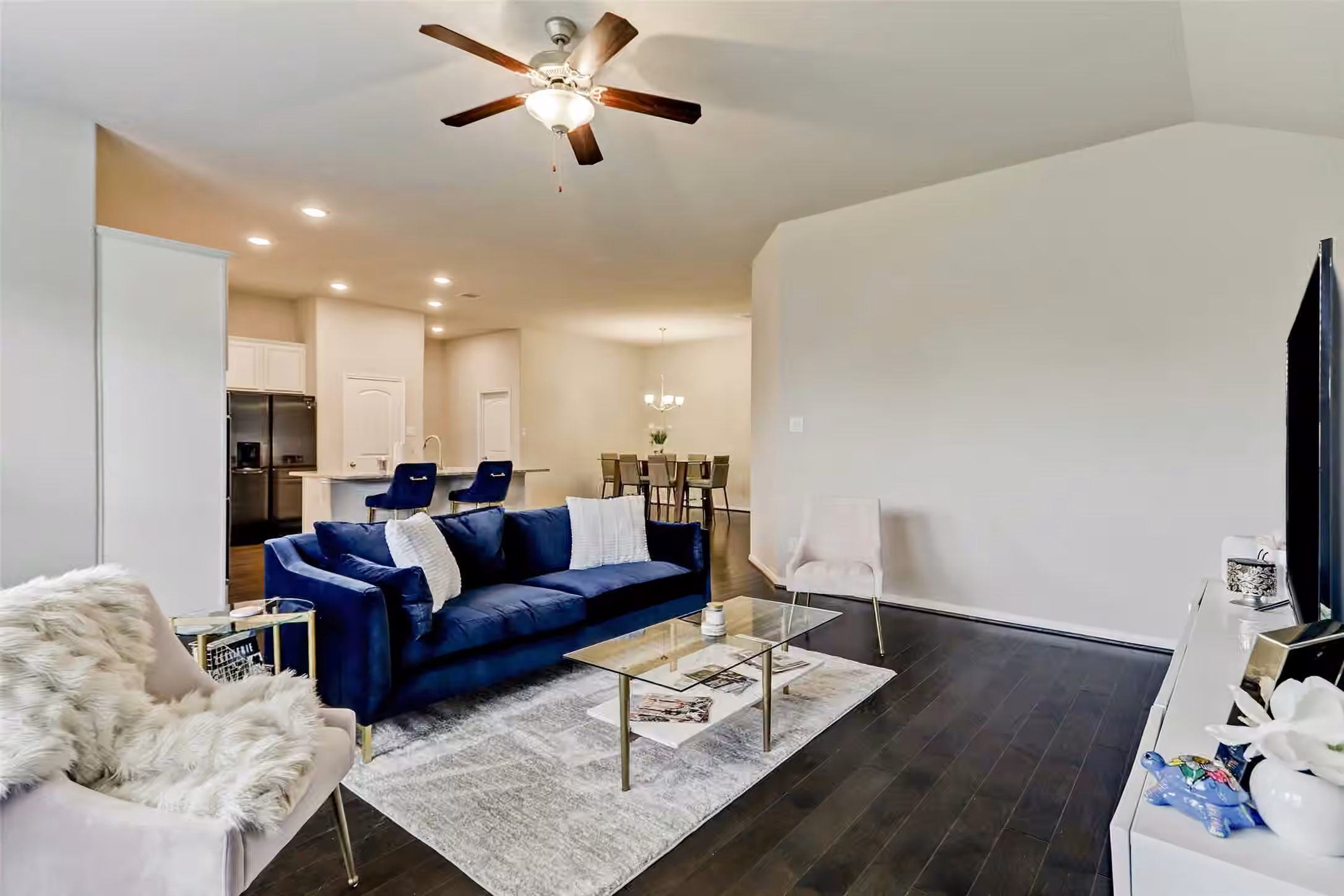 Photo 7 of 12110 Allington Cove Lane, Humble, TX