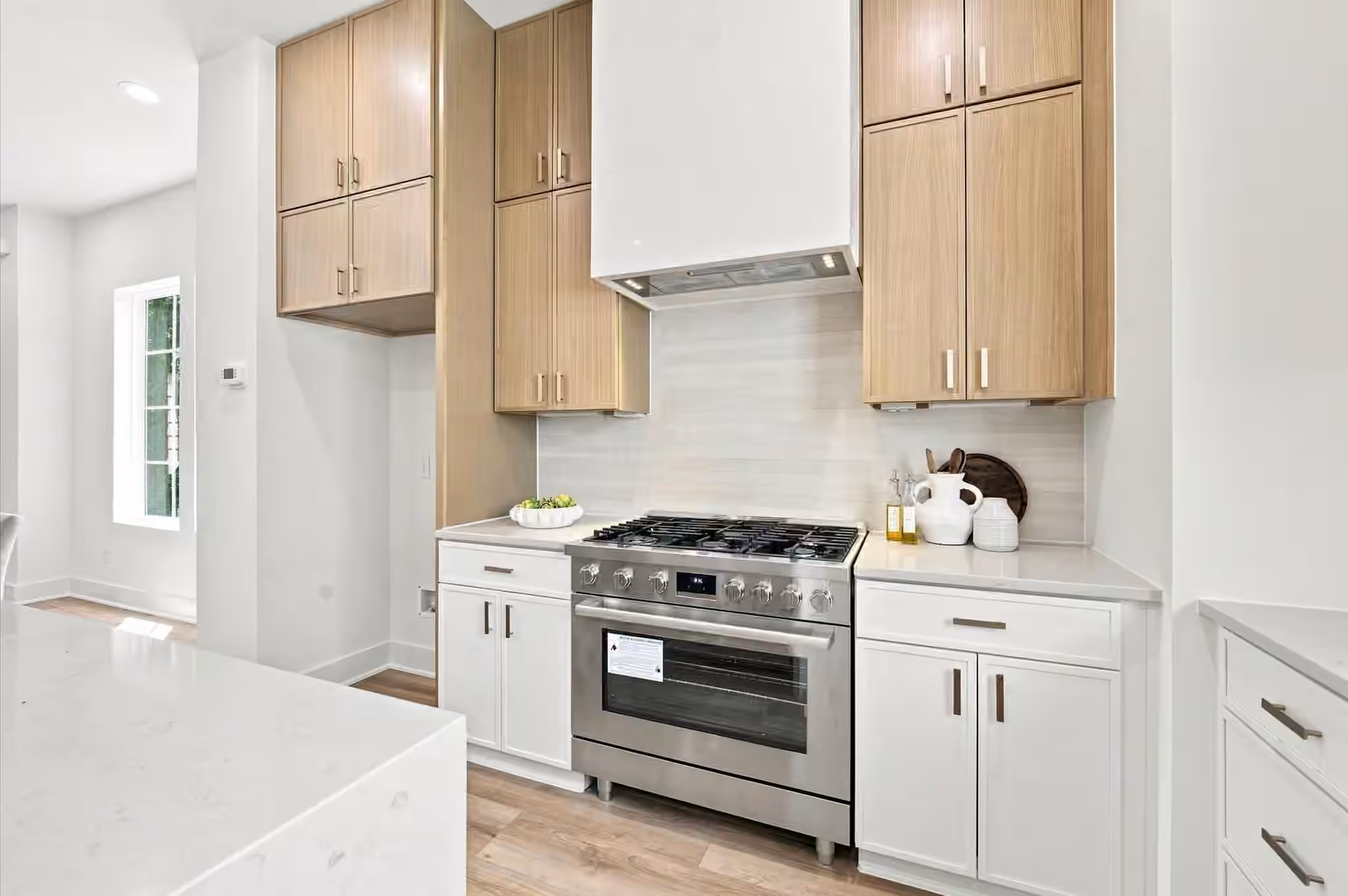 Photo 6 of 1109 E 24th Street, Houston, TX
