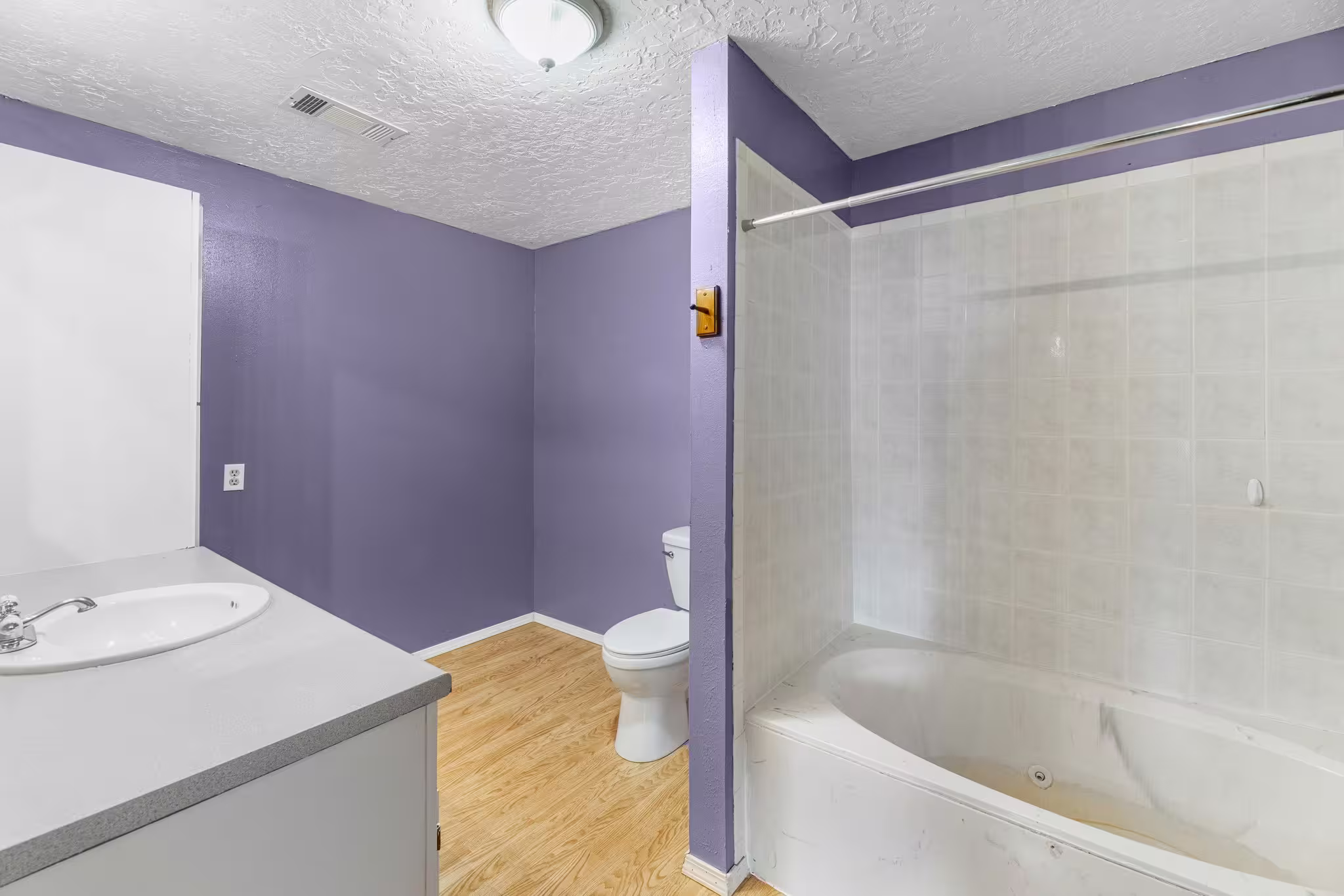 Photo 5 of 16511 Edgefield Lane, Conroe, TX