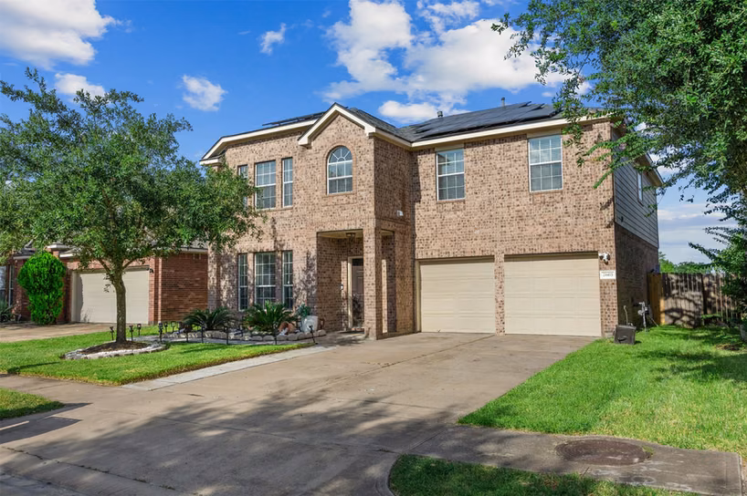 Photo 4 of 24415 Lakecrest Bend Drive, Katy, TX