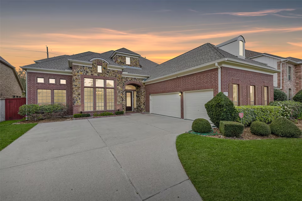 Photo of 18743 Duke Lake Drive, Spring, TX