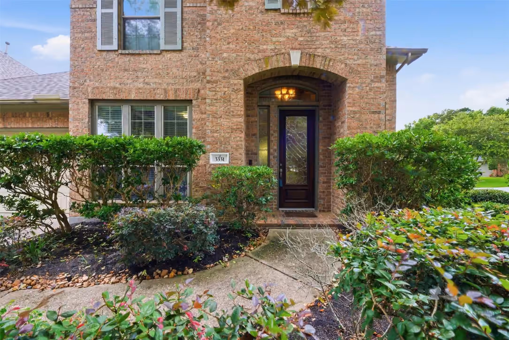 Photo 4 of 3331 Lost Maple Forest Court, Houston, TX
