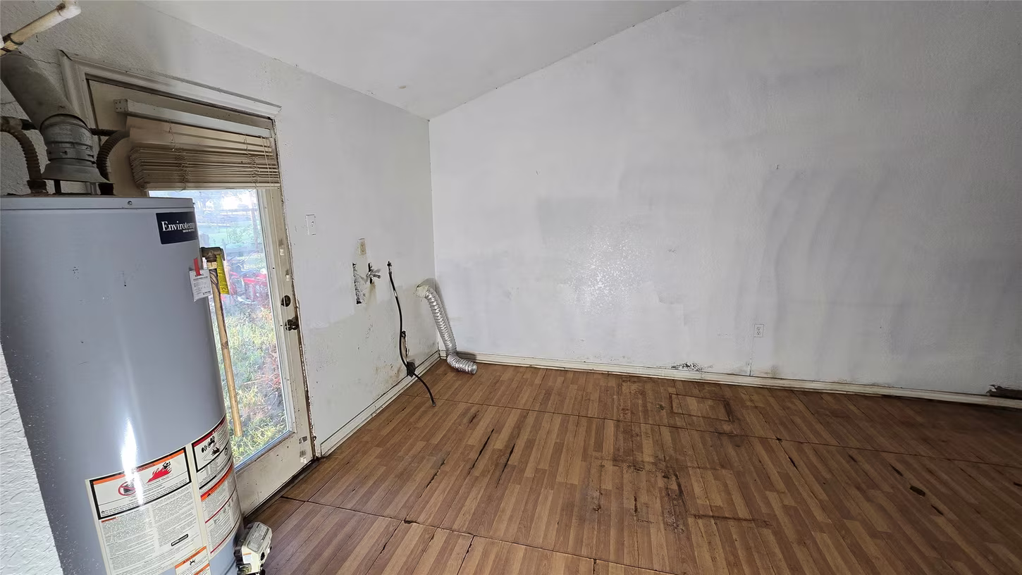 Photo 7 of 1509 N Avenue S, Freeport, TX
