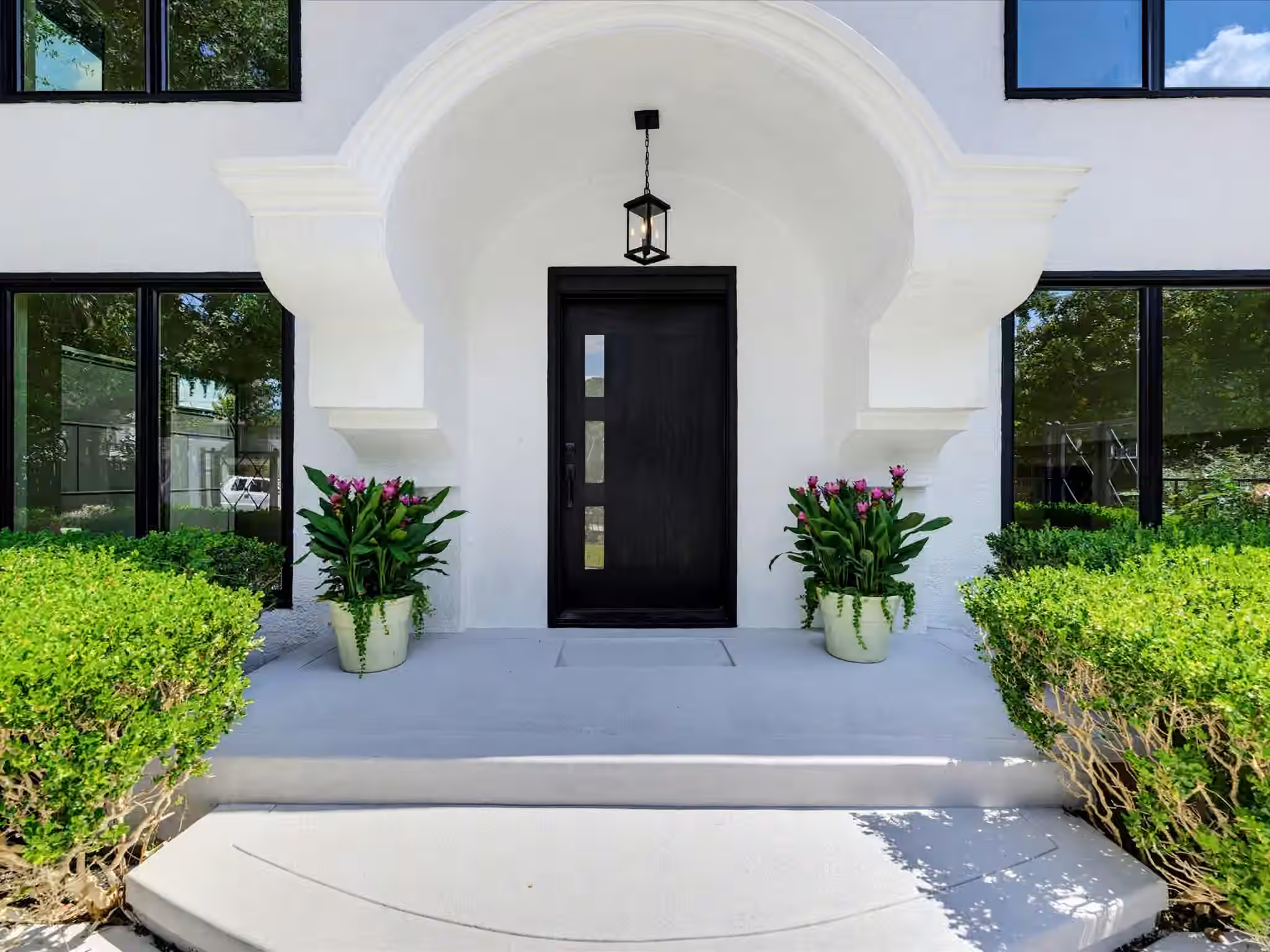 Photo 5 of 607 Marshall Street, Houston, TX