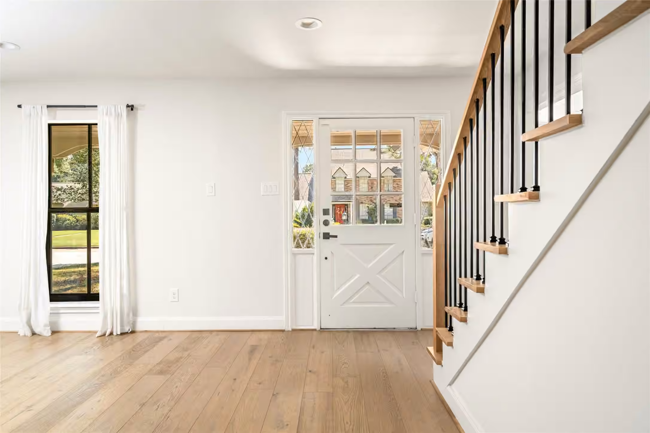 Photo 6 of 10830 Burgoyne Road, Houston, TX