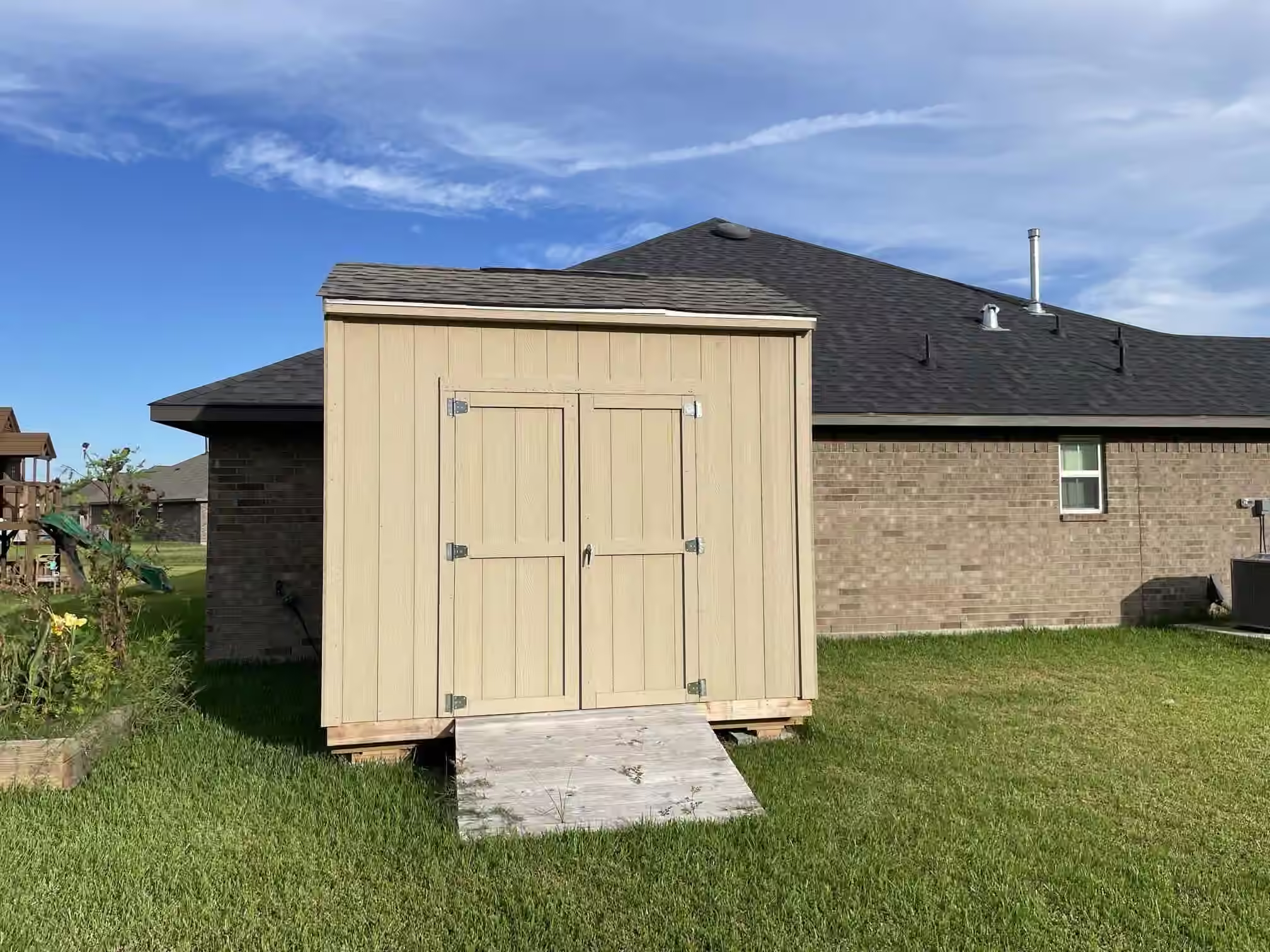 Photo 6 of 10 Gemstone Court, Angleton, TX