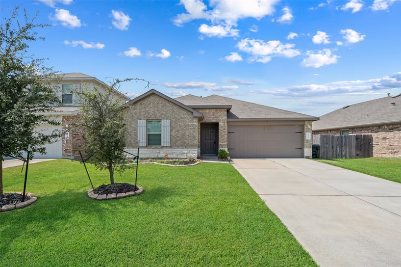 Photo 2 of 21456 Rustic Elm Drive, New Caney, TX