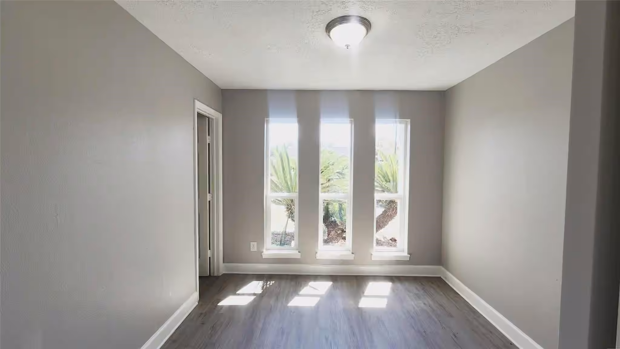 Photo 7 of 4126 Worrell Drive, Houston, TX