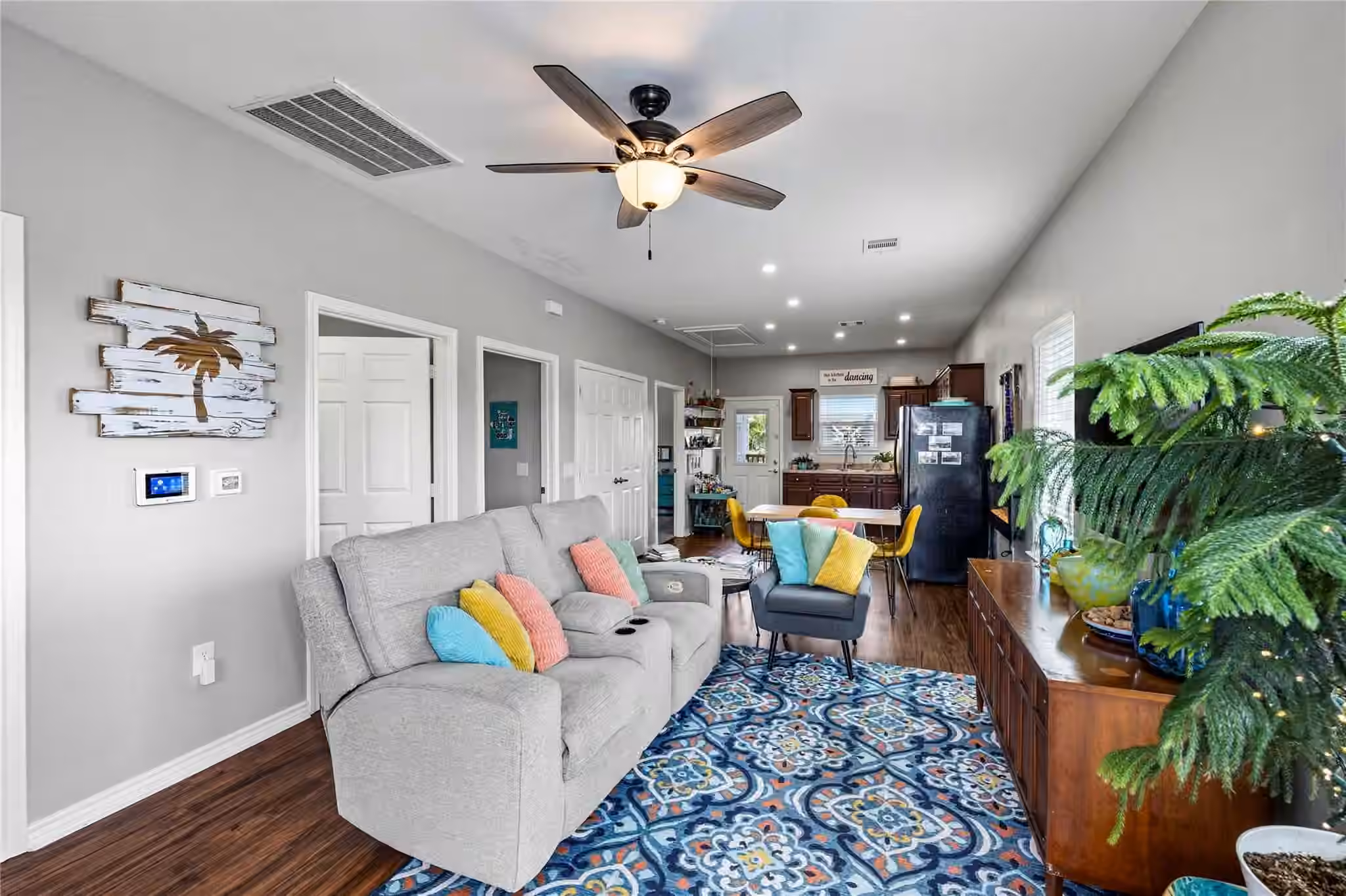 Photo 5 of 710 35th Street, Galveston, TX